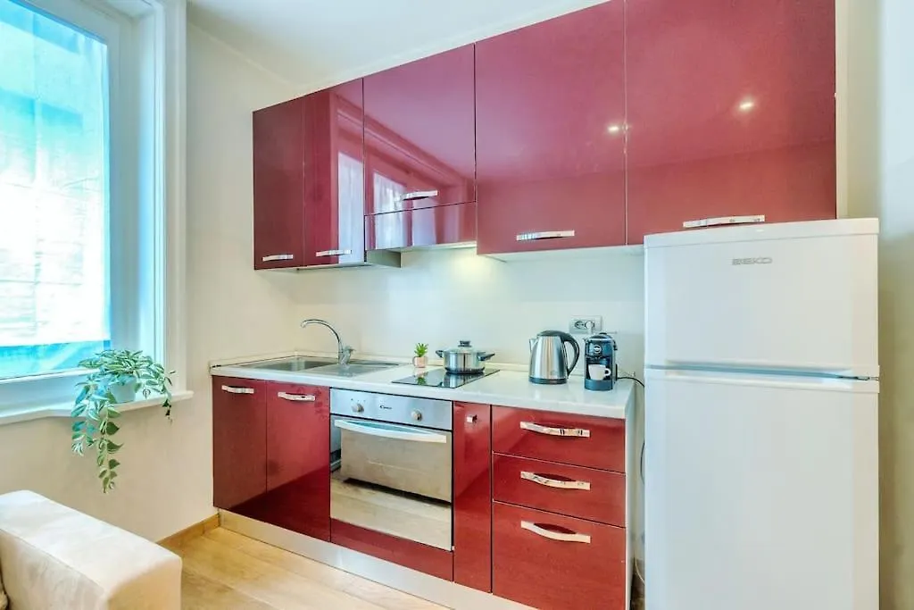 Duomo 15 Min Walk - Luxury Flat, Netflix And Wi-Fi Apartment Milan Italy